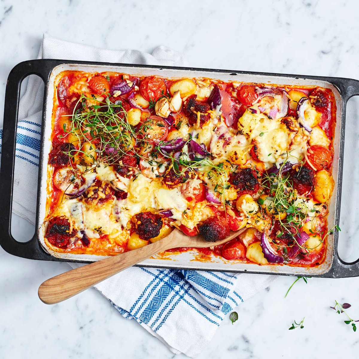 Gnocchi-tuoremakkaravuoka