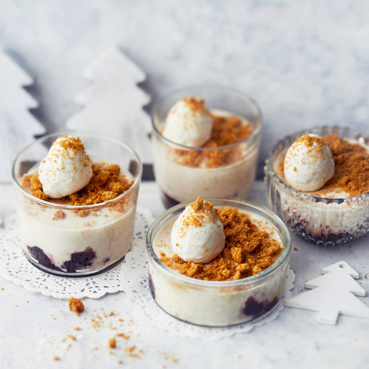 Jouluinen piimä panna cotta