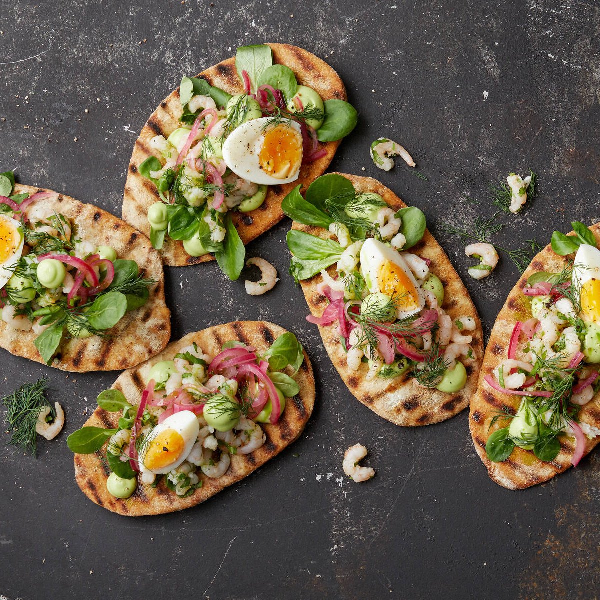 Rukiinen flatbread katkaravuilla