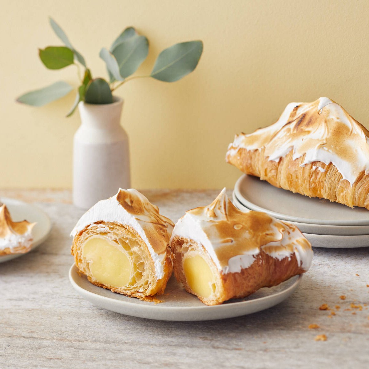 Sitruunamarenki croissant