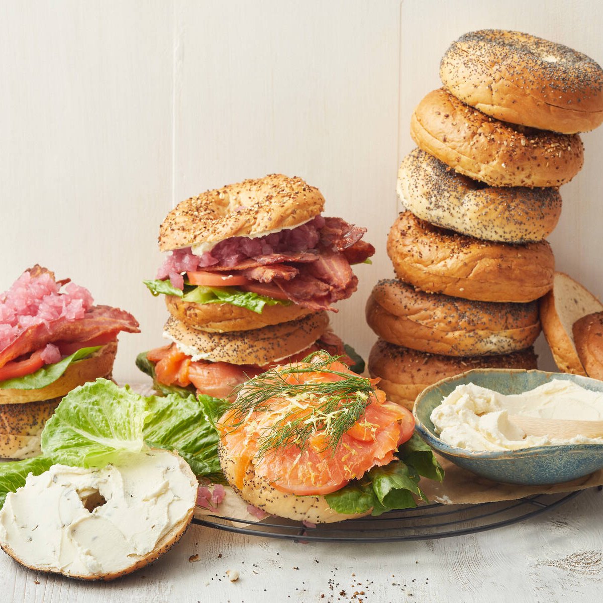 Kylmäsavulohi bagel