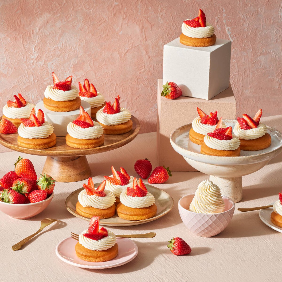 Mascarpone mansikkaleivos
