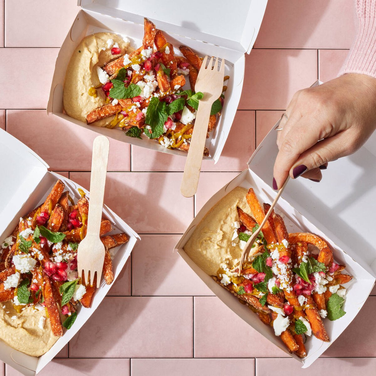 Hummus fries