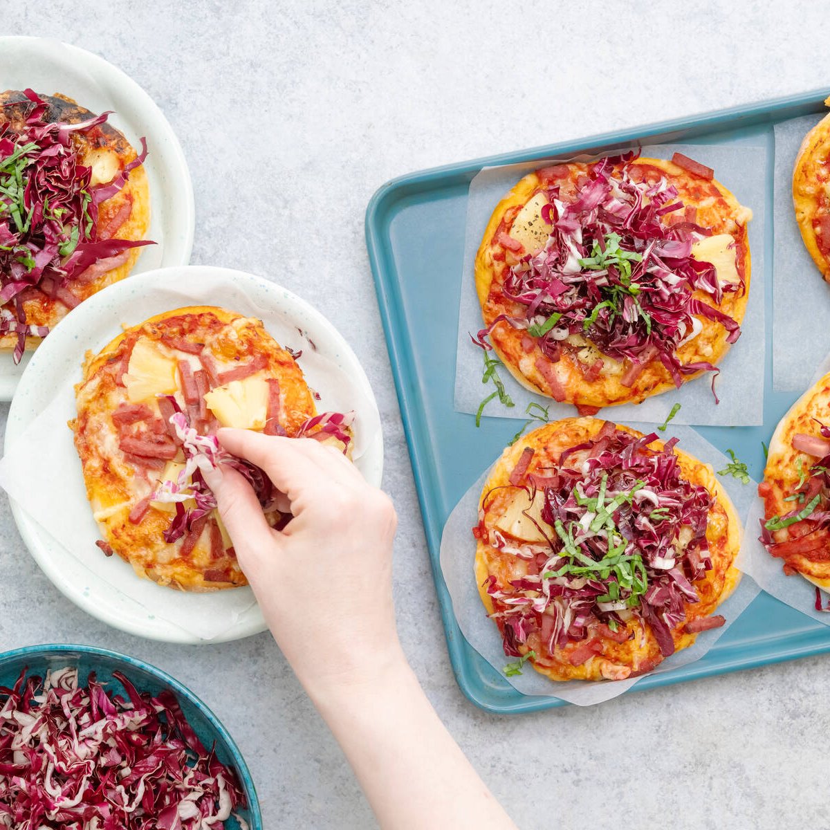 Päivitetyt kinkku-ananaspizzat