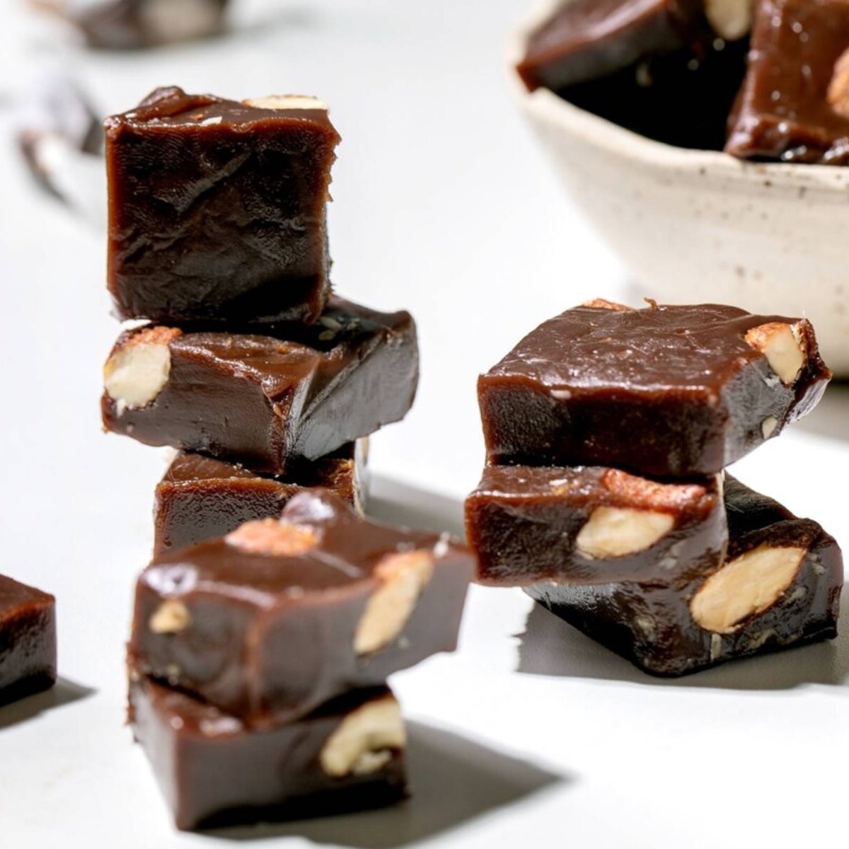 Chokladkola med havssalt och mandel