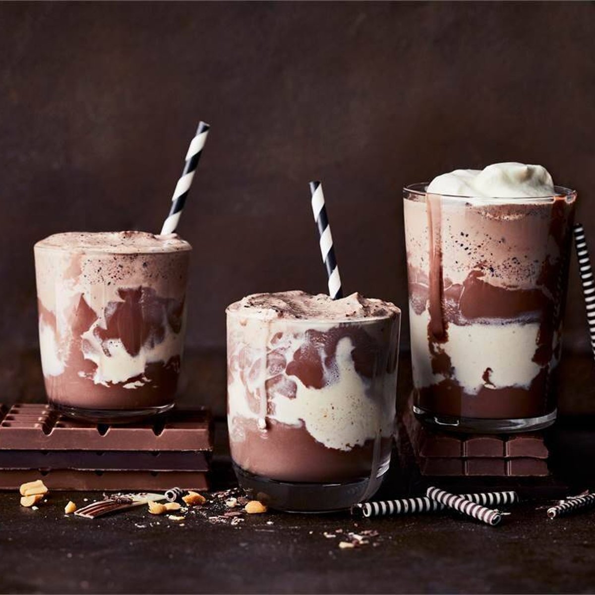 Drömmilkshake med chokladmousse och jordnötssmör
