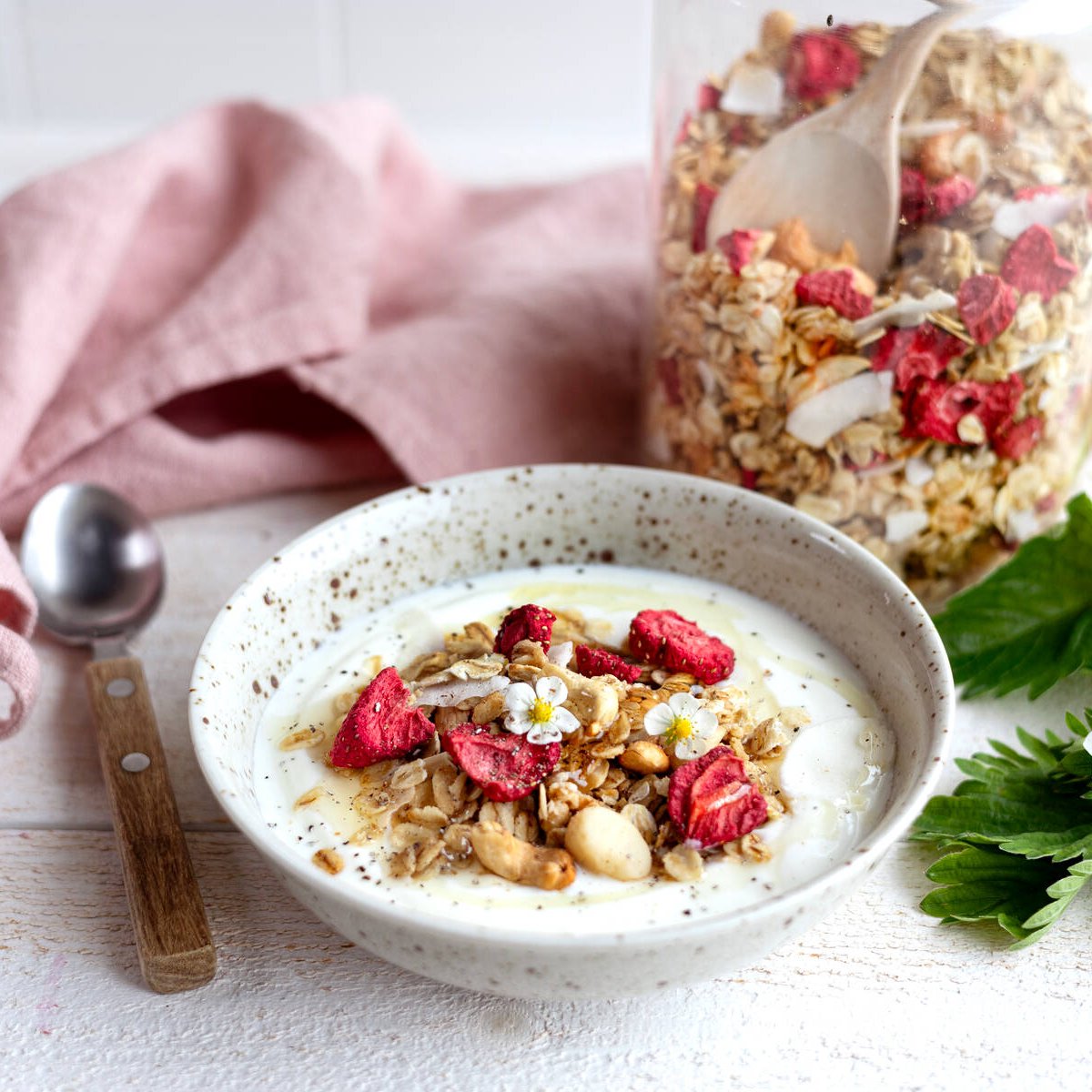 Jordgubbsgranola