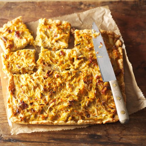 Kaali-pekonipiirakka