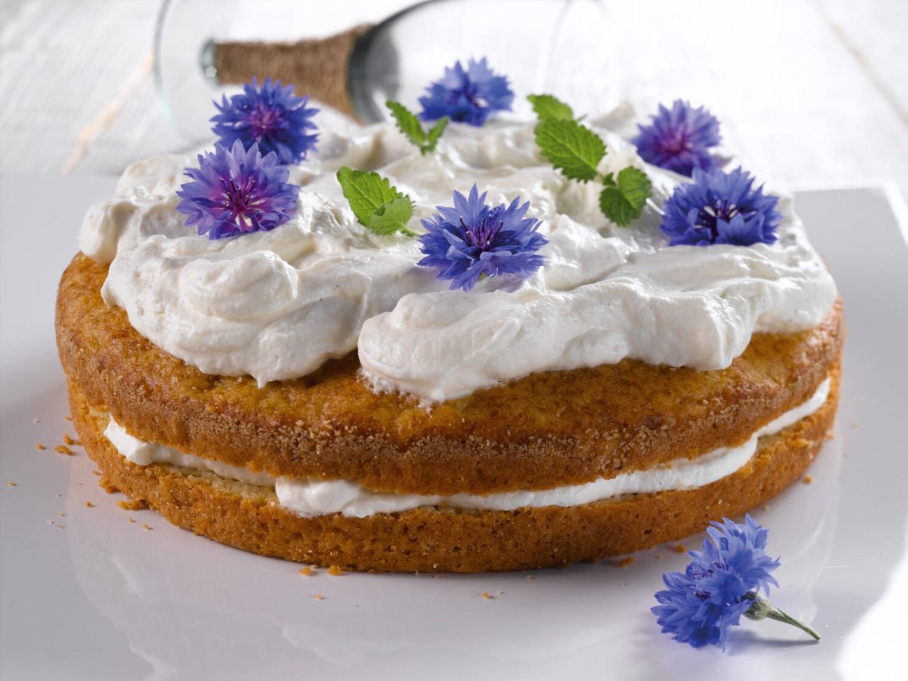 Omena-inkiväärikakku