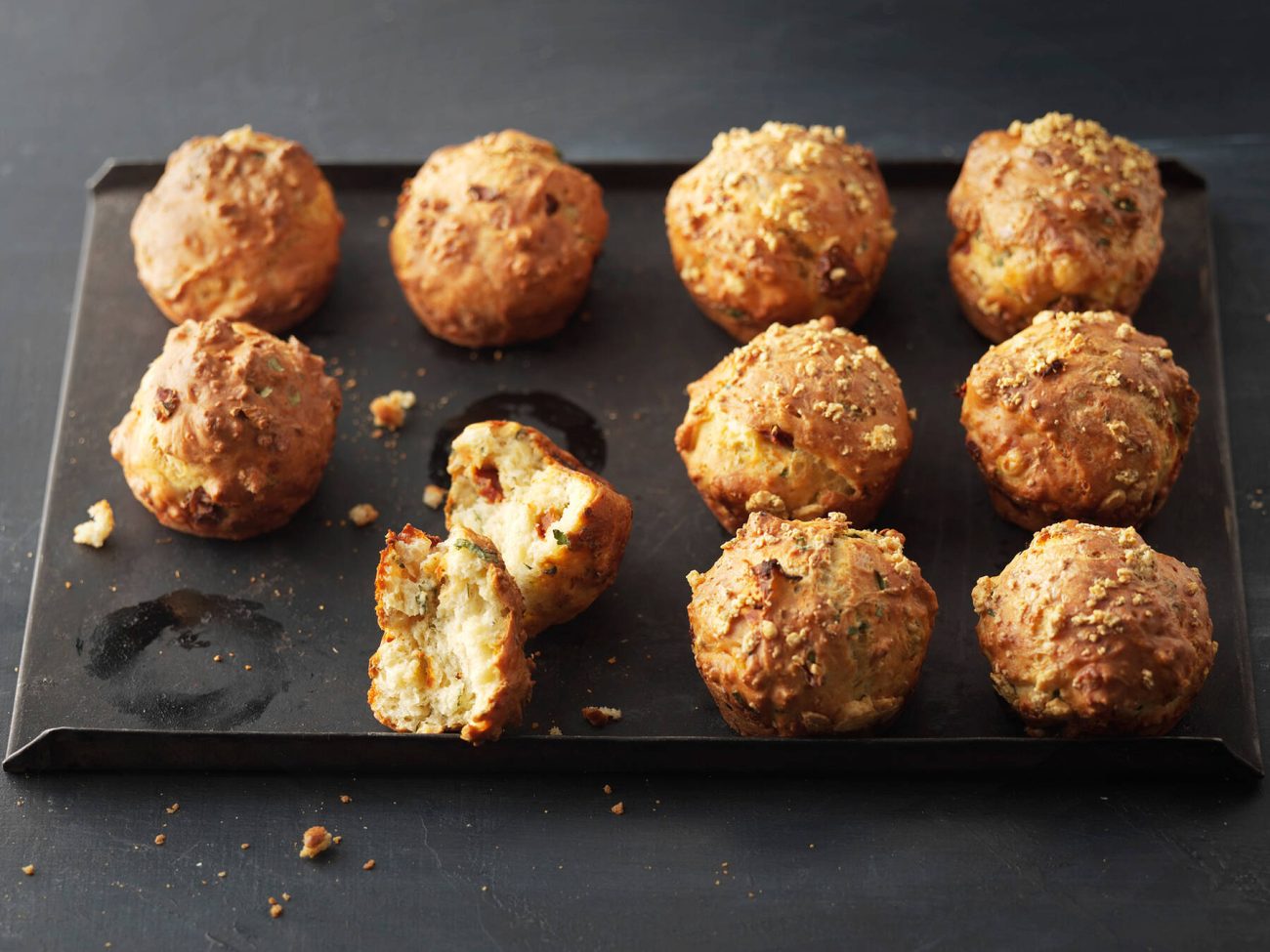 Juusto-tomaattimuffinit