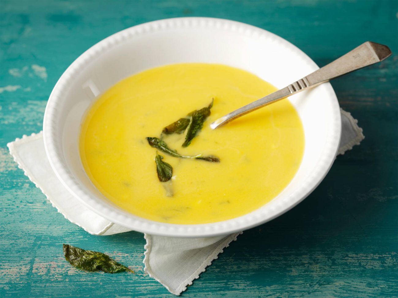 Juustoinen kurpitsakeitto