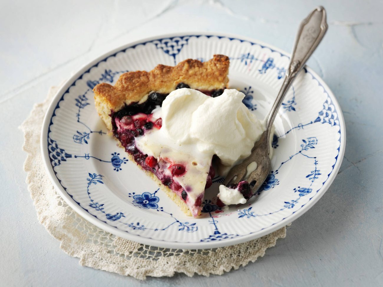 Kesäinen marjapiiras