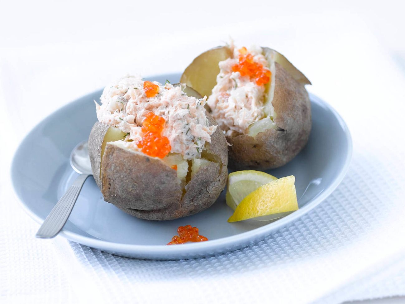 Muhevia uuniperunantäytteitä