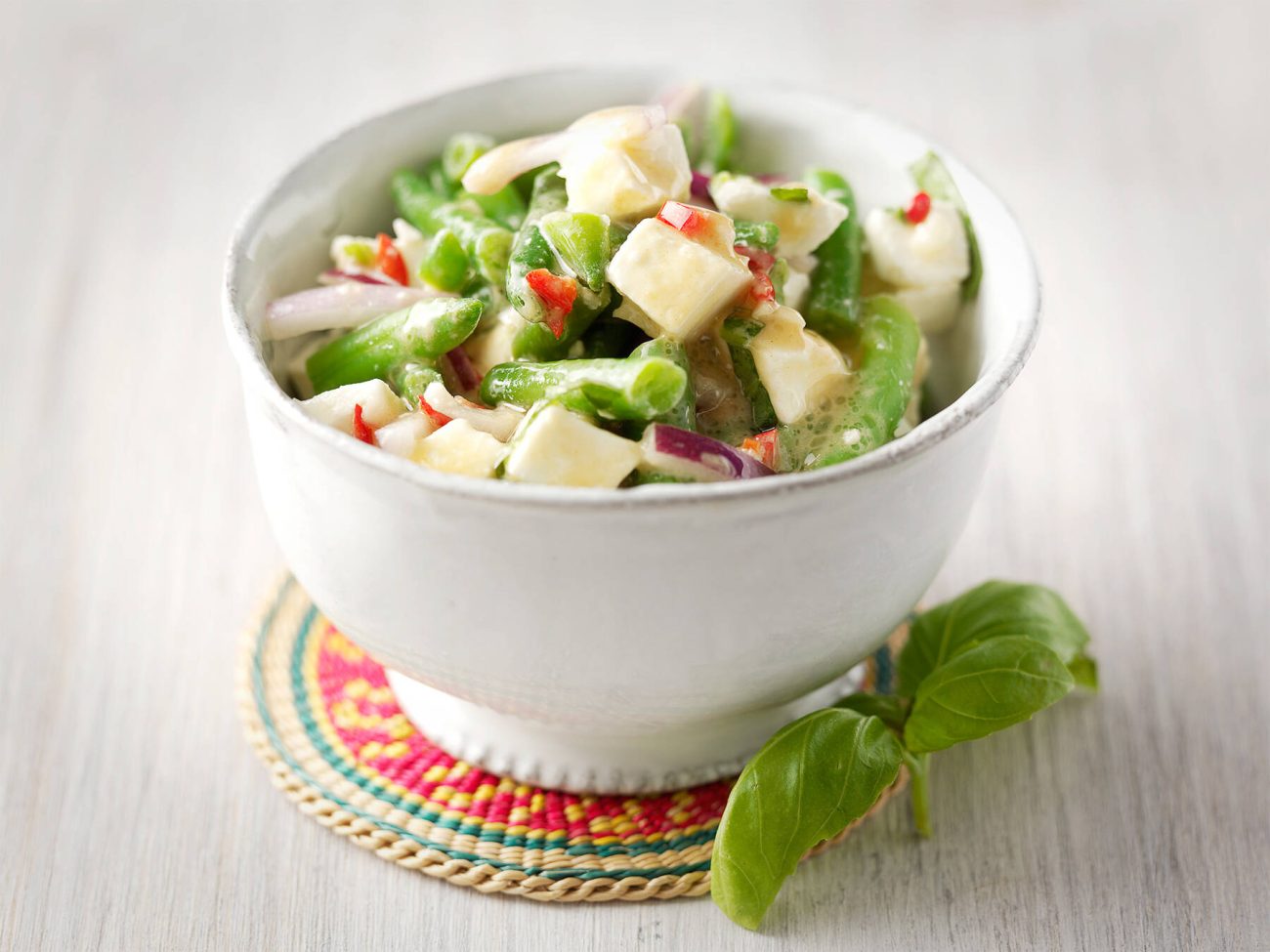 Tulinen papusalaatti