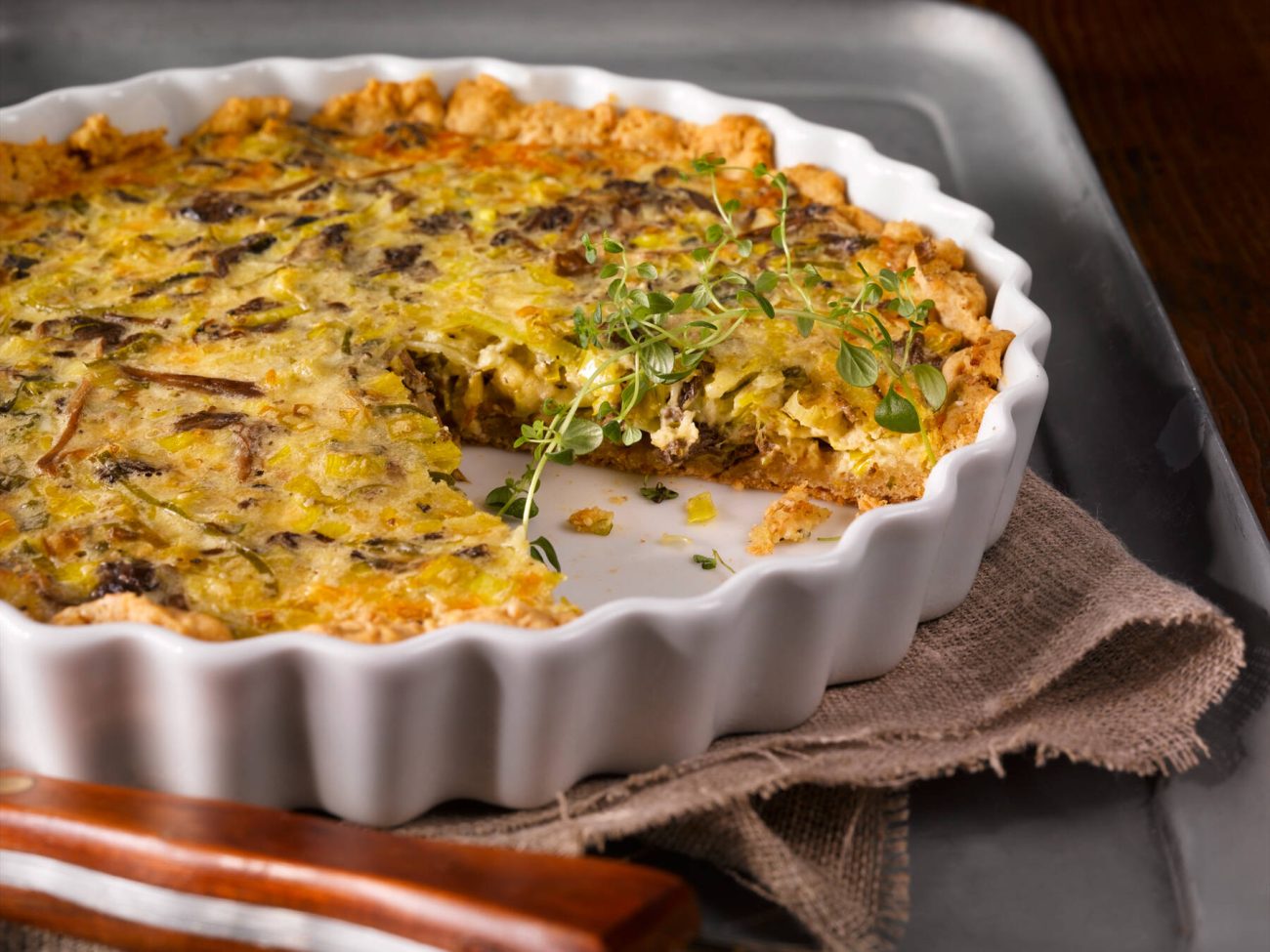 Iltapalapiiras kahdella täytteellä