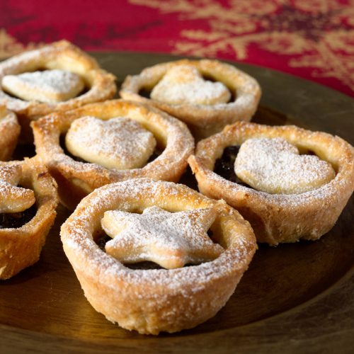 Manteliset luumupiiraat