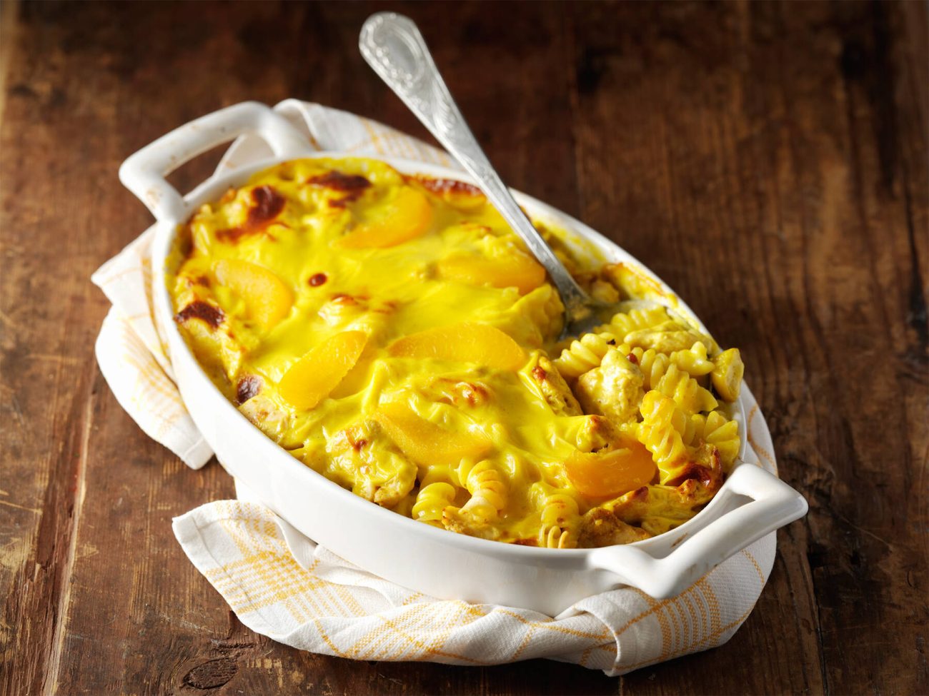 Pasta-broilerigratiini