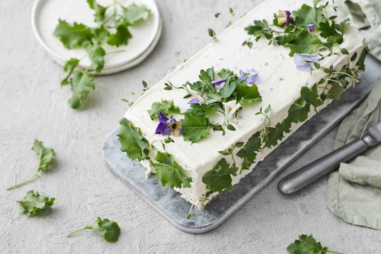 Kasvisvoileipäkakku