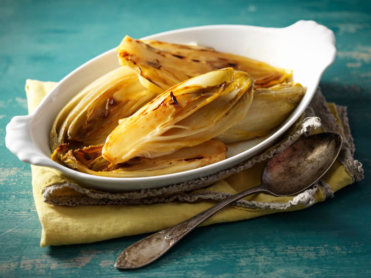 Sitruunaiset endiivit