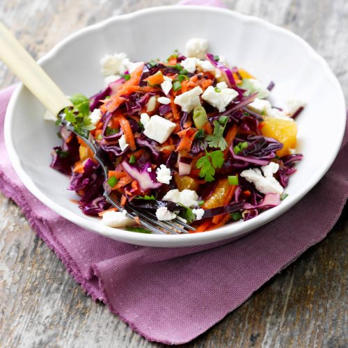 Porkkana-kaali-appelsiinisalaatti