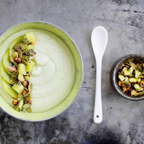 Vihreä smoothiekulho