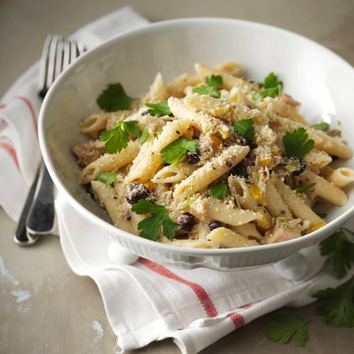 Kolmen sipulin tonnikalakastike