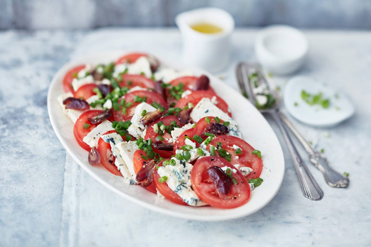 AURA tomaattisalaatti