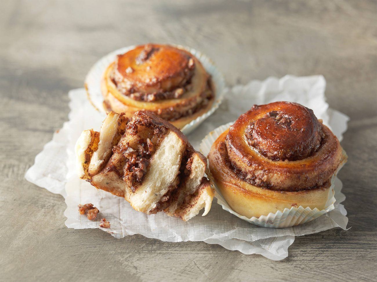 Suklaa-pähkinäpullat