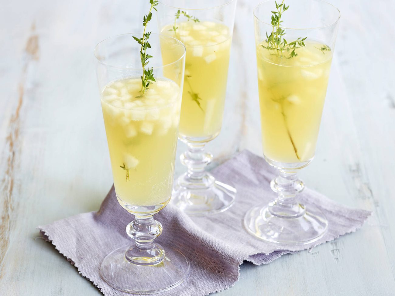 Omena-timjamikuohuva