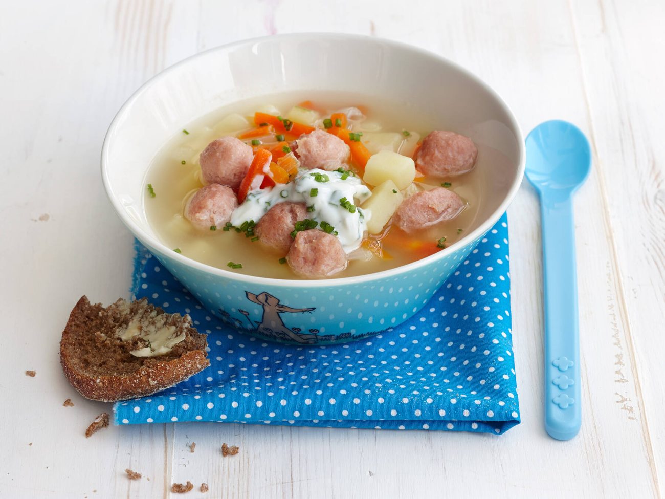 Siskonmakkarakeitto, alkaen 1 v