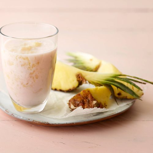 Nopea ananasjogurttijuoma