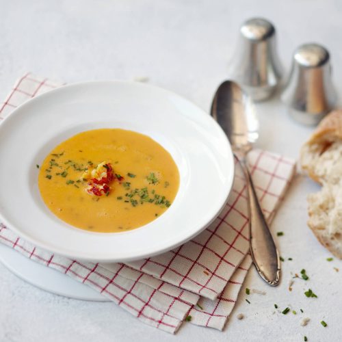 Rapukeitto itse tehdystä liemestä