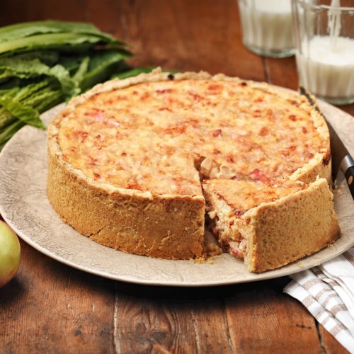 Omenainen kinkkupiirakka