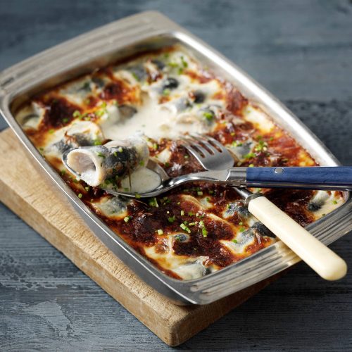 Juustoiset silakkarullat