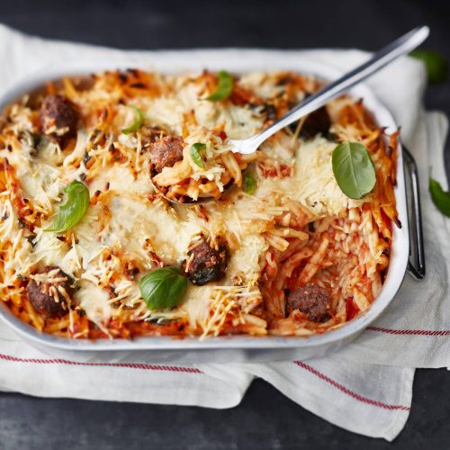 Lihapulla-pastavuoka