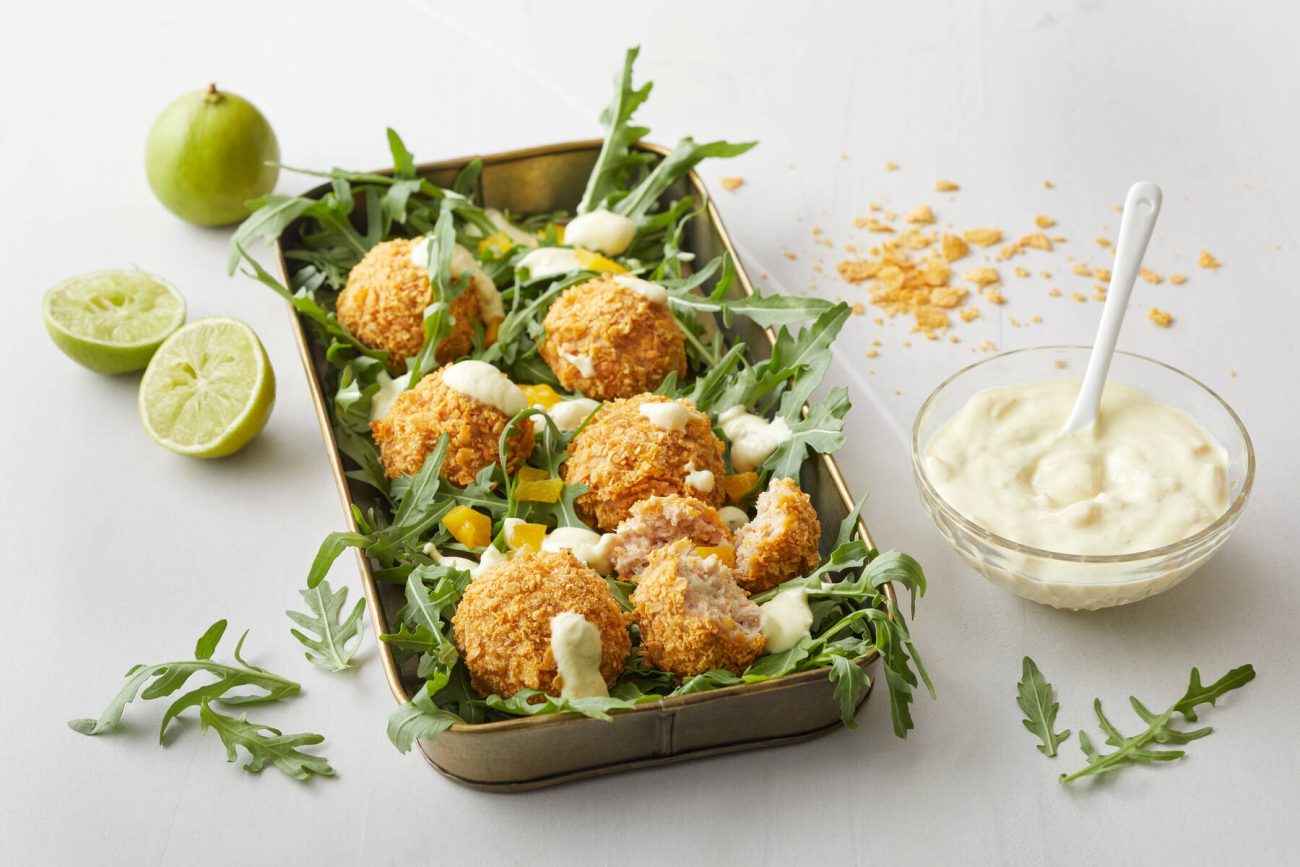 Broileripyörykät ja dippi