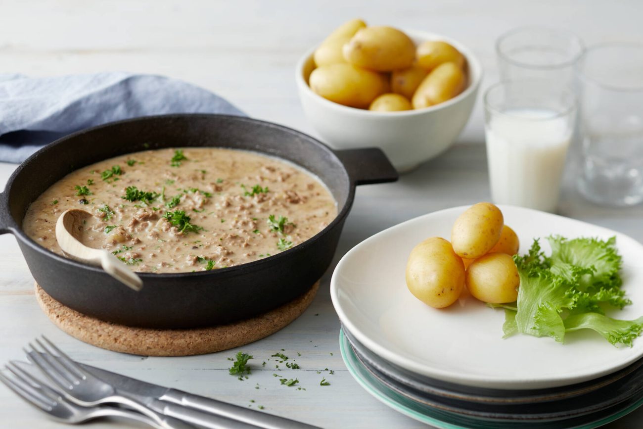 Perinteinen jauhelihakastike