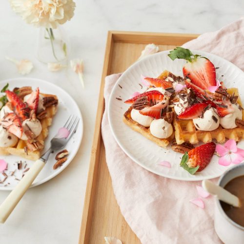 Helpot äitienpäivän vohvelileivokset