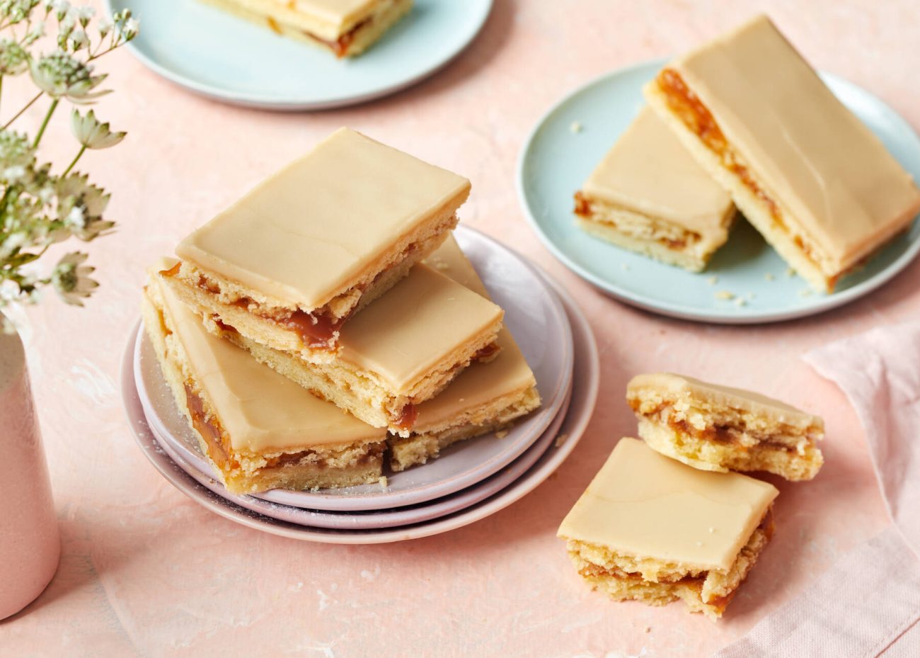 Kinuskiset Aleksanterinleivokset