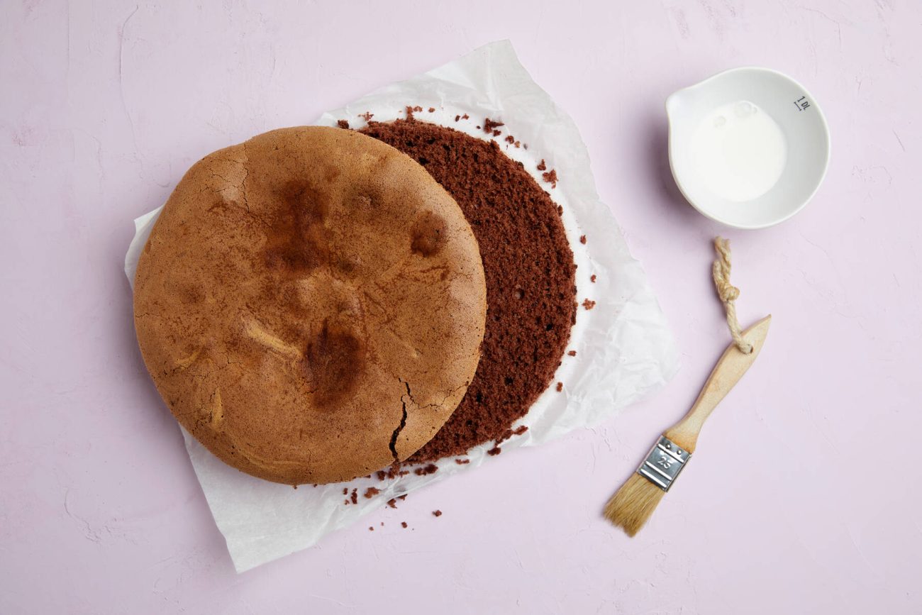 Kaakaotäytekakkupohja eli tumma sokerikakkupohja