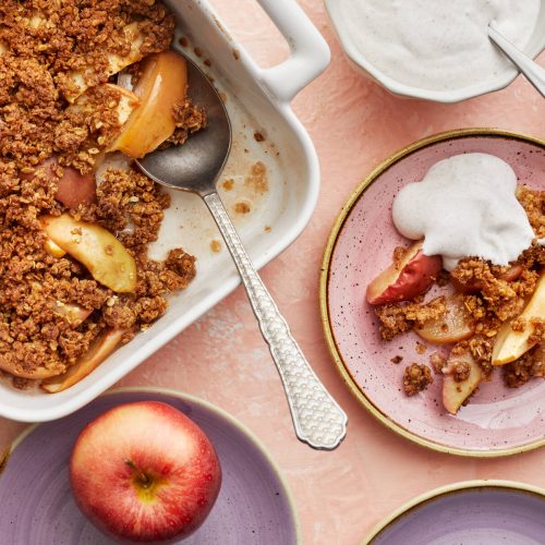 Vegaaninen omena-kaurapaistos