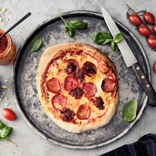 Pizza diavola eli tulinen salamipizza