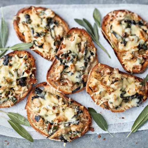 Lämmin Mifu-sienileipä