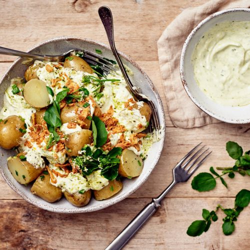 Perunasalaatti uusista perunoista