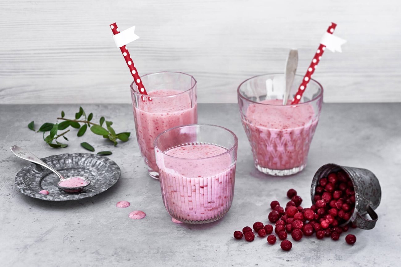 Puolukka-mustikkasmoothie