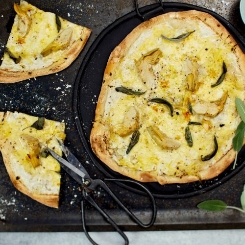 Vegaaninen pizza bianco