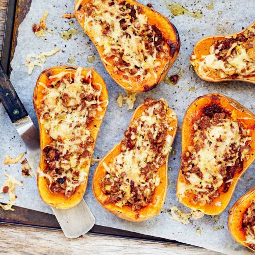 Täytetyt myskikurpitsat