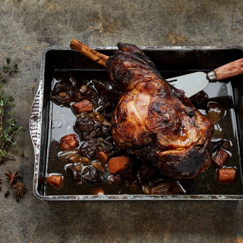 Karitsanpaisti mämmikastikkeella