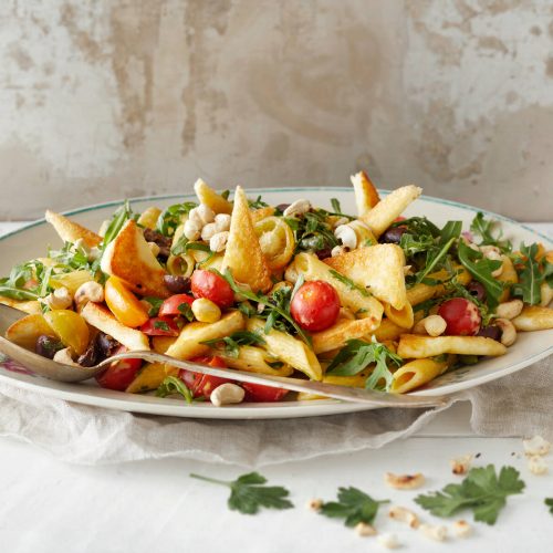 Grillijuusto-pastasalaatti