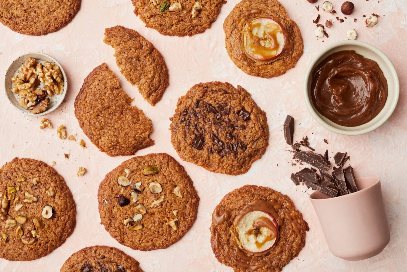 Neljän aineksen kinuskicookiet